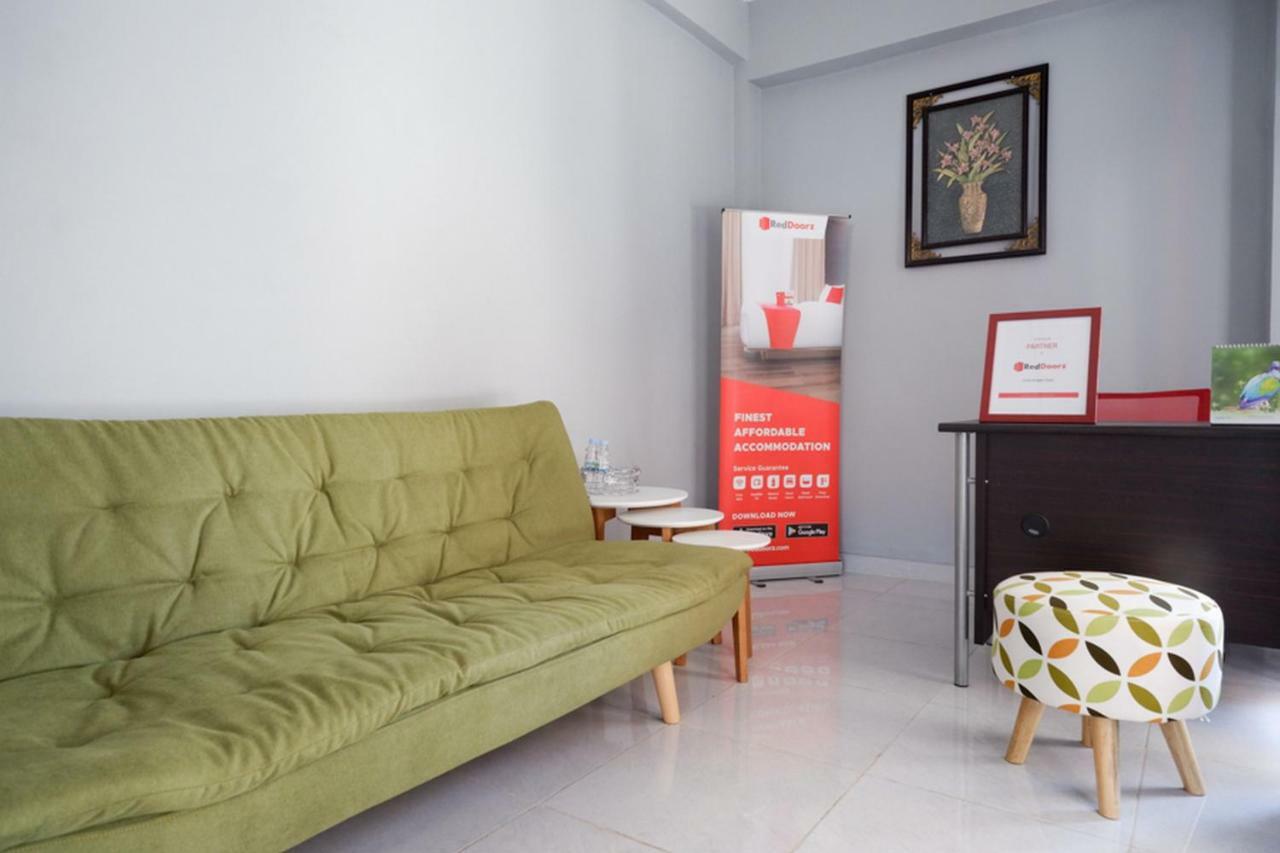 Hotel RedDoorz Syariah near RSUD Margono Purwokerto Zewnętrze zdjęcie