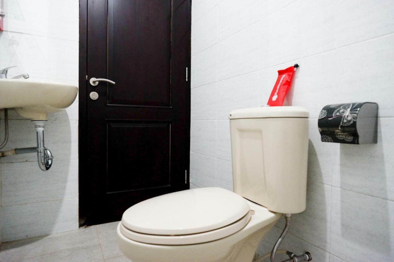Hotel RedDoorz Syariah near RSUD Margono Purwokerto Zewnętrze zdjęcie